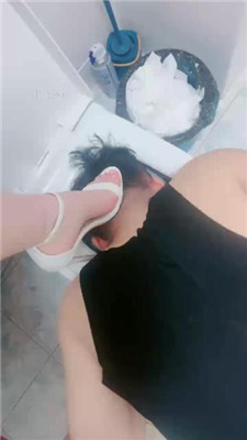 图片[20]_【甜心教主】跪舔御姐的高跟/吃鼻涕/口水吐脸/头压马桶_HD绳艺资源