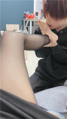 图片[2]_【小原妈妈】下跪品尝裸足_HD绳艺资源