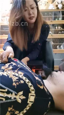 图片[3]_【绳艺导师菲主】虐乳/高跟踩脚垫狗_HD绳艺资源