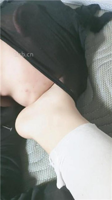 图片[8]_【玉美人】近距离裸足恋足舔_HD绳艺资源