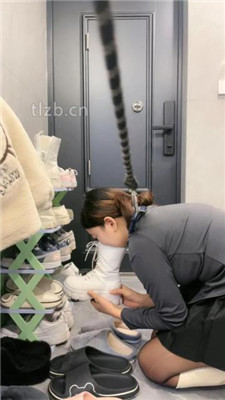 图片[3]_【瑶瑶】母畜-胯下辱-做主人的擦鞋器-吃白袜_HD绳艺资源