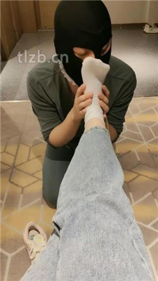 图片[4]_【青岛情侣主】情侣主玩虐绿帽大学生【下】_HD绳艺资源