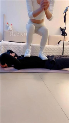 图片[4]_【苒溪】瑜伽裤-长靴-运动鞋狂踩狂跺_HD绳艺资源