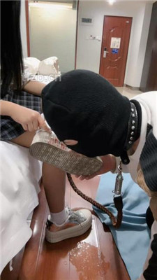 图片[4]_【珂儿大小姐】舔超脏鞋底/裸足恋足/赏赐圣水_HD绳艺资源