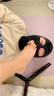 图片[4]_【苒溪】近距离裸足棉袜恋足舔_HD绳艺资源