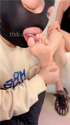 图片[8]_【苒溪】近距离裸足棉袜恋足舔_HD绳艺资源