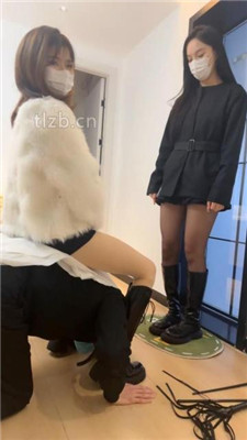 图片[16]_【甜甜】带素人S入圈-转胯/舔脏鞋臭脚/训练/脚插嘴_HD绳艺资源