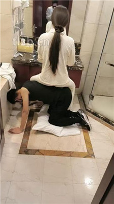 图片[3]_【舞池大人】贱畜生伺候主人就寝_HD绳艺资源