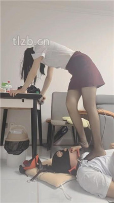 图片[12]_【丫丫】高跟黑丝踩踏/挑战插嘴/嘴叼高跟/口水吐脸_HD绳艺资源