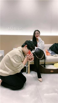 图片[2]_【小羊】黑丝美腿插嘴/训练踩踏_HD绳艺资源