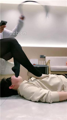 图片[16]_【小羊】黑丝美腿插嘴/训练踩踏_HD绳艺资源