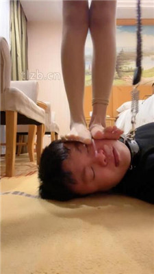 图片[12]_【冷爷】模特S-高跟裸足恋足舔_HD绳艺资源