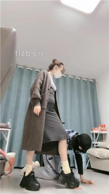 图片[6]_【樱子大人】骑马爬行/运动鞋踩踏提档/舔拖鞋_HD绳艺资源