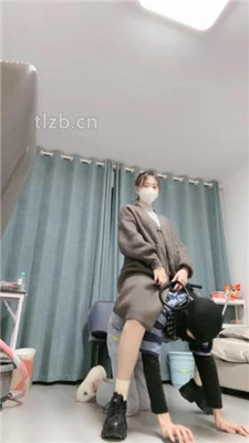 图片[7]_【樱子大人】骑马爬行/运动鞋踩踏提档/舔拖鞋_HD绳艺资源