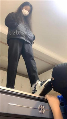 图片[3]_【精神小妹】3S素人学生主-踩狗头/舔脏鞋_HD绳艺资源