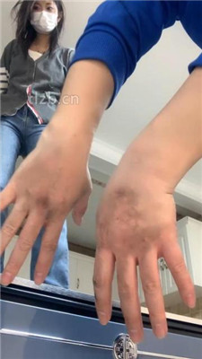 图片[7]_【精神小妹】3S素人学生主-踩狗头/舔脏鞋_HD绳艺资源