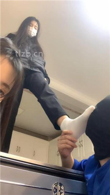 图片[14]_【精神小妹】3S素人学生主-踩狗头/舔脏鞋_HD绳艺资源