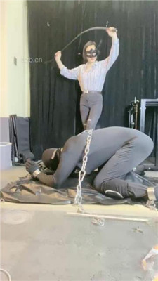 图片[12]_【高傲】狗链遛狗/枷锁绳艺技巧/重度训练_HD绳艺资源