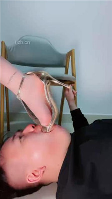 图片[14]_【甜心教主】高跟裸足美腿恋足舔_HD绳艺资源