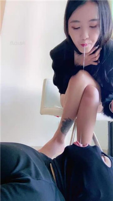 图片[15]_【路子】AJ鞋提档/艺术闻鞋闻白袜/香蕉插嘴_HD绳艺资源