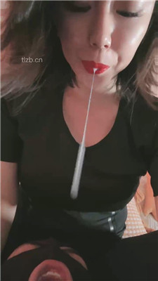 【冷颜】闻香水发骚-重度深喉/舔运动鞋底/赏赐洗脚水口水_HD绳艺资源