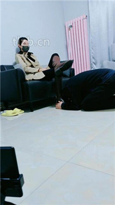 图片[2]_【文文文文】双S素人-跪舔脏鞋底/长靴踩狗/闻鞋【双视角版】_HD绳艺资源