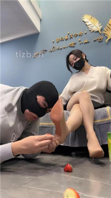 图片[4]_【辣姐】高跟肉丝脚脚垫/踩踏喂食/下跪伺候_HD绳艺资源