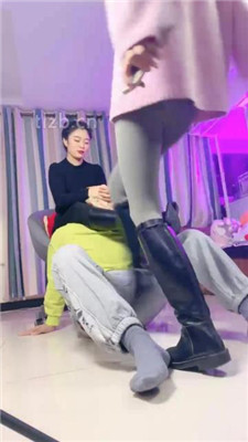 【鹿梦兮】双S-手捂窒息/腿绞/提档/全体重踩踏/骑马狠跺_HD绳艺资源