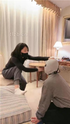 图片[13]_【鹿梦兮】双S-艺术舔脏鞋/鼻勾虐/艺术闻袜/骑马转胯_HD绳艺资源