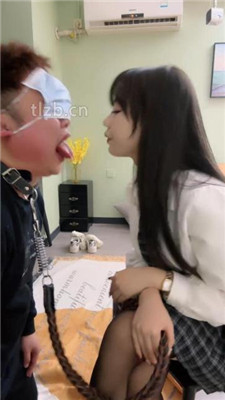 图片[11]_【珂儿大小姐】JK学生主-内裤套头/求圣水/喂口水/虐乳_HD绳艺资源