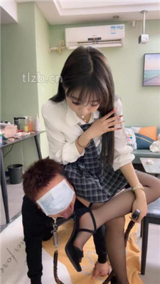 图片[13]_【珂儿大小姐】JK学生主-内裤套头/求圣水/喂口水/虐乳_HD绳艺资源