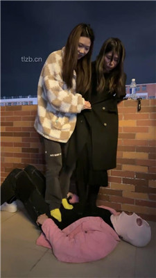 图片[12]_【套路狗哥】大学城开发学生S到楼道虐狗_HD绳艺资源