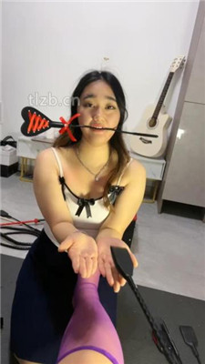 图片[6]_【july】sp/闺蜜对着紫丝袜美腿发骚_HD绳艺资源