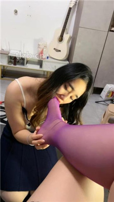 【july】母畜-超骚美腿蹂躏踩_HD绳艺资源