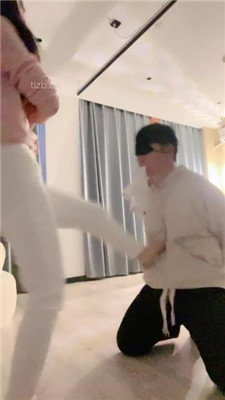 图片[8]_【川野尤娜】运动鞋全体重踩踏/叼白袜提档/耳光_HD绳艺资源