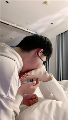 图片[20]_【川野尤娜】运动鞋全体重踩踏/叼白袜提档/耳光_HD绳艺资源