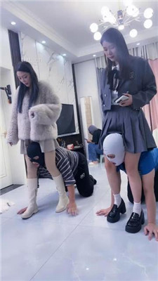 图片[13]_【麋鹿银儿】双S-脏鞋踩虐/骑马转胯/腿绞窒息_HD绳艺资源