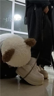 【爱可呀】母畜-清理脏鞋/闻棉袜/对鞋磕头/袜子塞嘴_HD绳艺资源