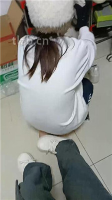 图片[17]_【爱可呀】母畜-清理脏鞋/闻棉袜/对鞋磕头/袜子塞嘴_HD绳艺资源