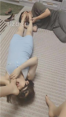 图片[17]_【丫丫】情侣奴-奴下奴-原味美腿发骚狂舔【双视角版】_HD绳艺资源