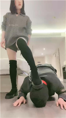 图片[7]_【颜值S】给狗子立规矩–耳光/训练/踢踹口水_HD绳艺资源