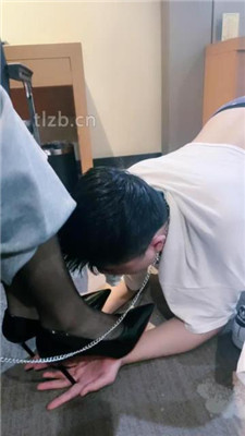 图片[12]_【曦姐】白袜塞嘴/跪舔高跟黑丝/脚下喂食【完整版】_HD绳艺资源