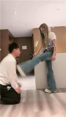 图片[4]_【梦樱】艺术装置塞嘴/骑马/小白鞋踢踹/训练腿绞_HD绳艺资源