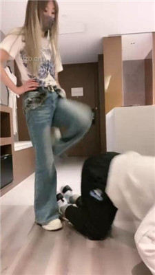 图片[11]_【梦樱】艺术装置塞嘴/骑马/小白鞋踢踹/训练腿绞_HD绳艺资源