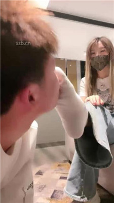 图片[17]_【梦樱】艺术装置塞嘴/骑马/小白鞋踢踹/训练腿绞_HD绳艺资源