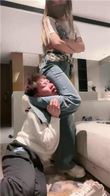 图片[20]_【梦樱】艺术装置塞嘴/骑马/小白鞋踢踹/训练腿绞_HD绳艺资源