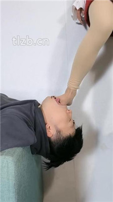 图片[14]_【幽魅】白袜气味控制/踩踏人形桥_HD绳艺资源