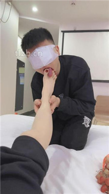 【娜娜米】玉足恋足狂舔【完整版】_HD绳艺资源