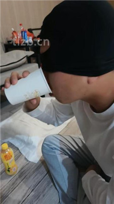 图片[9]_【思怡】坐脸窒息/闻香水吃口水/赏赐圣水_HD绳艺资源