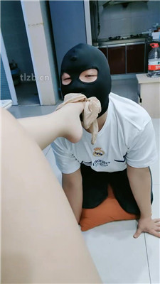 图片[7]_【奶糖】滚轮虐/脚插嘴/丝袜塞嘴/裸足恋足舔_HD绳艺资源